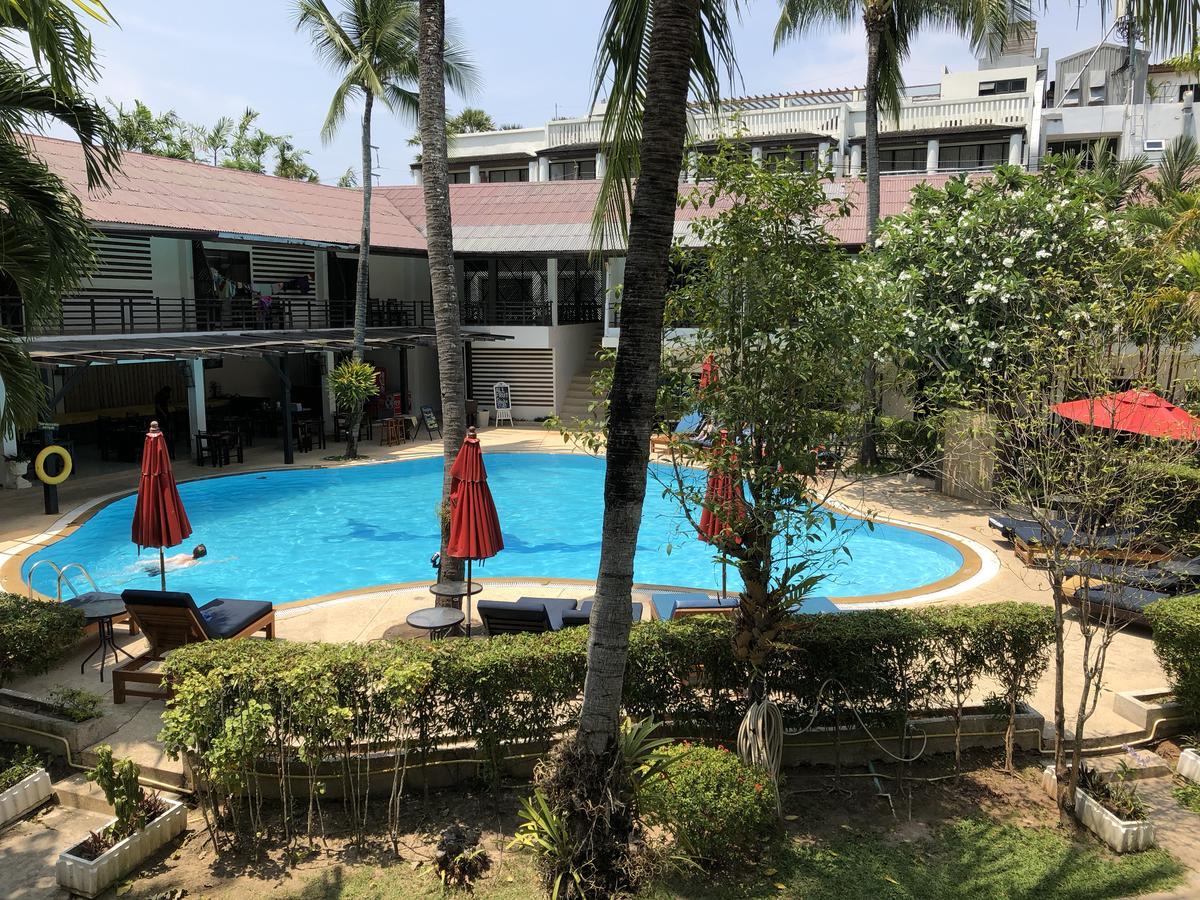 Bamboo Beach Hotel & Spa Patong Exterior foto